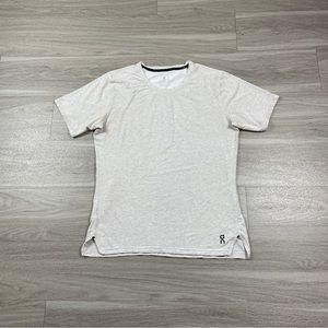 On Running shirt men’s size L beige.